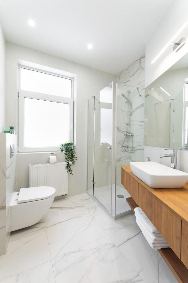 Apartamenty Familijne Kudowa-Zdrój Kültér fotó